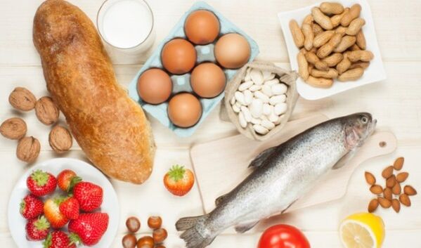Alimente bogate în proteine ​​permise într-o dietă fără carbohidrați